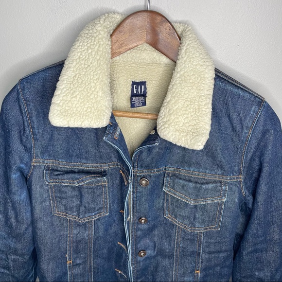 Vintage Gap Sherpa Lined Denim Jacket 